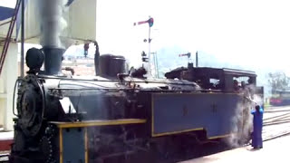 preview picture of video 'Coonoor Station comes alive!'