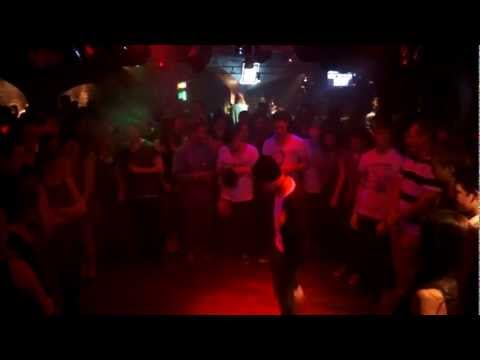 spontaneous HARLEM SHAKE @ Voodoo Club Landau hosted by DJ Olde