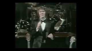 Glen Campbell - Where's the Playground Susie & Dreams of the Everyday Housewife