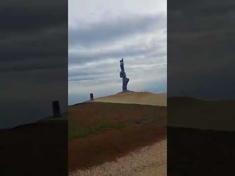 Miska huszár szobor Pákozdon