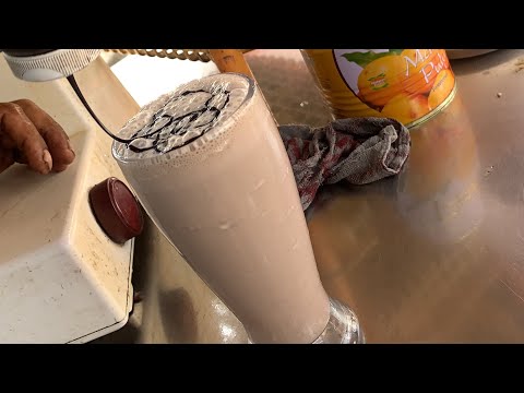 Choclate Shake Rs 20 | Fresh juice center Lonkar wasti | Pune Street Food | Indian street Food
