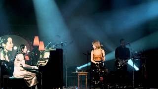 Sandy - Manuscrito ao Vivo - Dias iguais - part. Nerina Pallot