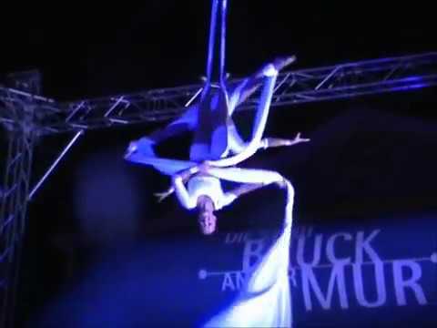 Duo aerial silk .wmv