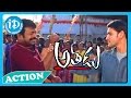 Athadu Vaadu Magaadra Bujji Scene Mahesh Babu Tanikella Bharani Brahmaji