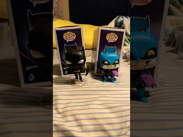 Vídeo relacionado con Funko - DC Comics Mopeez-Batgirl - Peluche Multicolor, 5591