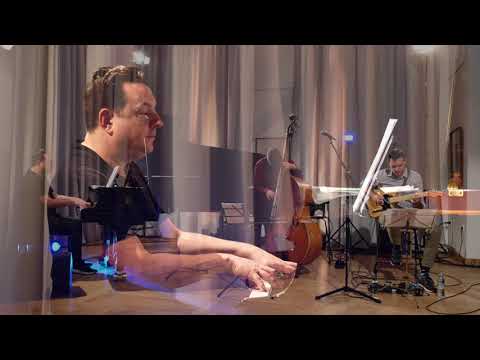 Noise Linguistix feat. Steve Hamilton - Dice (by M. Ivanov)