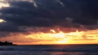 Download lagu Status WA/WhatsApp Romantis & Keren mp3