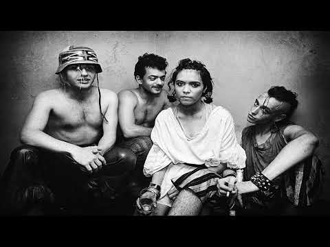 Bow Wow Wow - Uomosex Al Apache {1980}