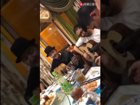 Yoshurmigin Siringni, يوشۇرمىغىن سىرىڭنى، Uyghur Guitar, uighur, уйгурская гитара,guitarra uigur.