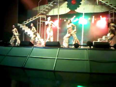 mix gloria stefan by Ariel Assad