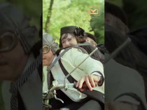 Đenka, Kristina i Mirko na motociklu | Maratonci trče počasni krug #shorts