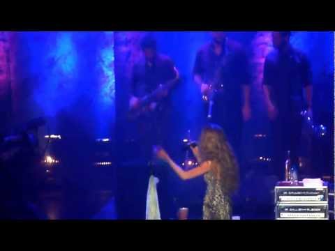 Joss Stone - Turn The Lights Down Low ( Lauryn Hill) - Metropolis - Montreal - October 10th 2012