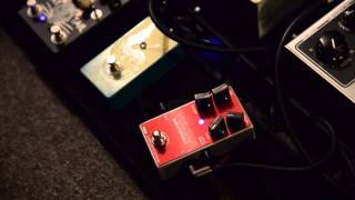 Video thumbnail for Pike Amplification "Vulcan" Bass overdrive Demo by Andy Bassist