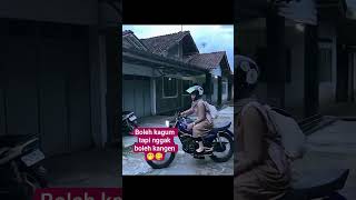Download lagu Pesona cewek hijab naik RX-King 135cc 😌 #reels #storyrxking #videoshorts #beranda #modifikasimotor mp3
