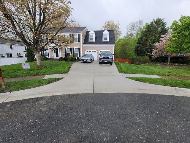 Arlington Entrance Thumbnail