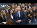 14 h 15 HE : Période des questions – 27 octobre 2025