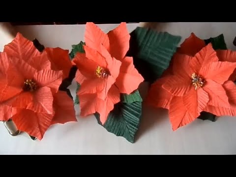 Christmas decor tutorial: crepe paper poinsettia