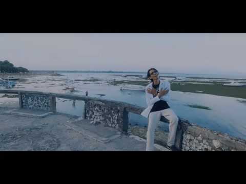 BE TOKE-TOKE - AGUS YOGA