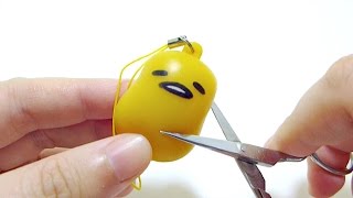 Cutting Open Gudetama Lazy Egg Squeeze Toy | What&#39;s Inside