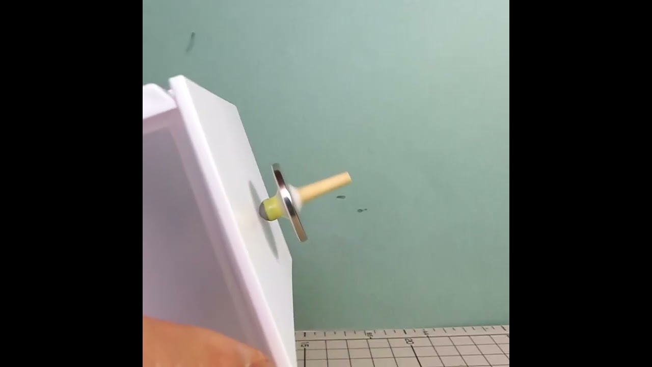 落ちないコマ  The top that doesn't fall #shorts  #diy #experiment #実験