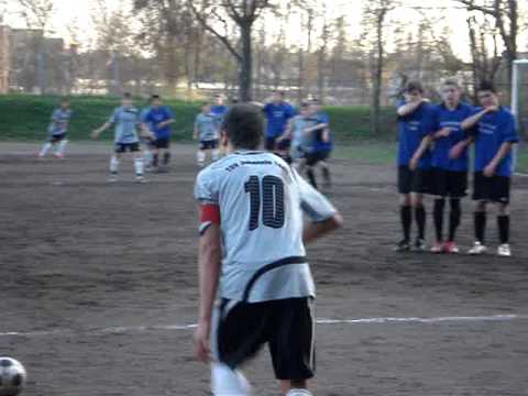07.04.2010, SC Germania, Freistoß