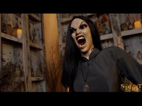 "The Widow" Animatronic (Spirit Halloween 2022)