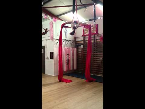 Laura Yell - Intermediate aerial silks category