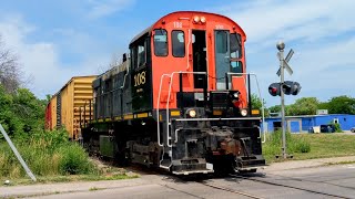 [4K] TRRY 108 pulls a small train past Lincoln Ave.
