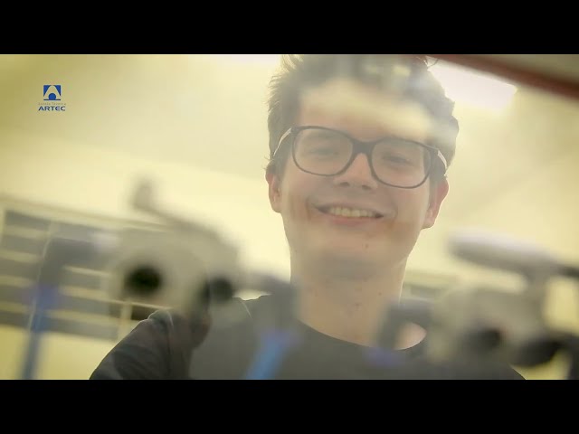 Vídeo Social Media Escola ARTEC'