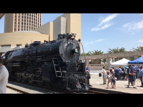 TRAIN FEST 2017 (3751 CAB TOUR!/ AMTRAK 822/ METROLINK F125/ PRIVATE CAR TOURS!)