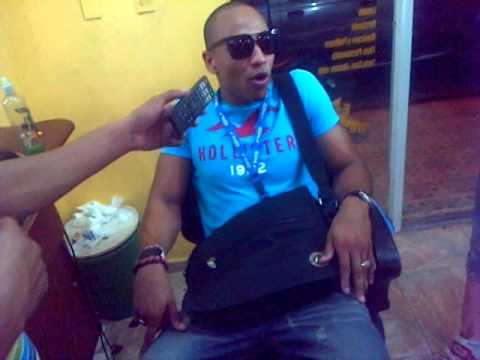 El Proxy (el lokote) Que maldeta Cura hahah !! Improvisando