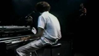 [HD] 07 Charly Garcia- Dos cero uno(transas)- Luna Park 1983