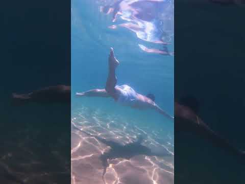 Praia e piscina de Itaipu de fora na Península de Marau Bahia.