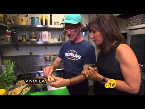 Nonnas Empanadas no Vista LA