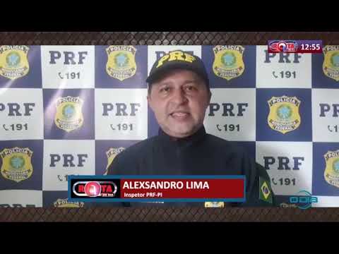 OÌ‚nibus com destino a Castelo do PiauiÌ pega fogo na BR-135 (05 05 20)