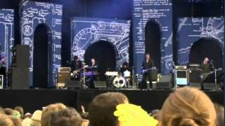 Queens of the Stone Age - Better Living Through Chemistry (live Rock Werchter 2011)
