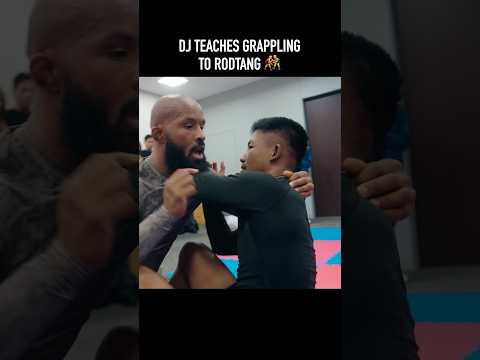 Video: ‘Do This Rodtang!’ DJ Teaching Grappling To Rodtang