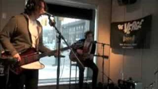 Born Ruffians - Barnacle Goose