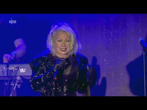 Kim Wilde bei der NDR Sommertour 2019 in Stralsund