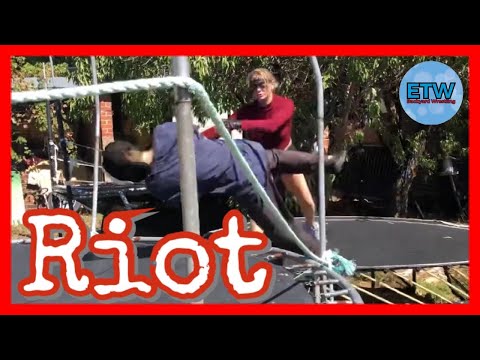 ETW Riot Ep.46 - Outcast vs Savanna Sky; Sammy open challenge; Show announcement