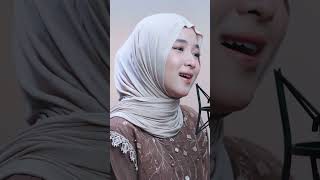 Download lagu SHOLATUMINALLAH WA ALFA SALAM (صلاة من الله) - NISSA SABYAN mp3