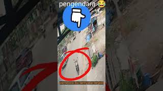 Download lagu Ada Motor Jalan Sendiri, Yang nyetir ke mana ya? mp3 Download lagu Ada Motor Jalan Sendiri, Yang nyetir ke mana ya? mp3