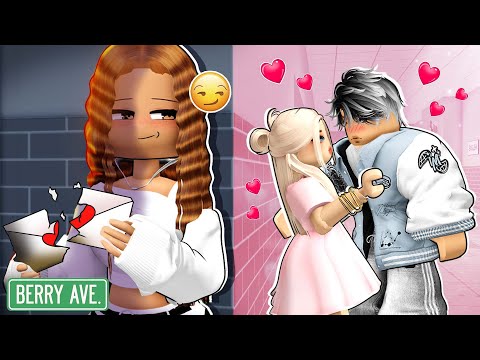 I'm Stuck In My Next Door Neighbor's Heart, Will We... | Berry Avenue Rp | Sweet Berry