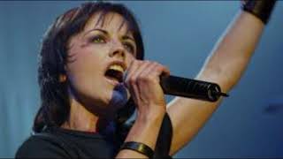 the cranberries,  HoLLyWOOD