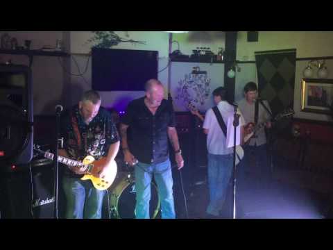 THE ZEDZ RECORDED LIVE @ THE ARK TAVERN 06-11-2016