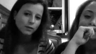 Louise en Giulia Aka the Junkies