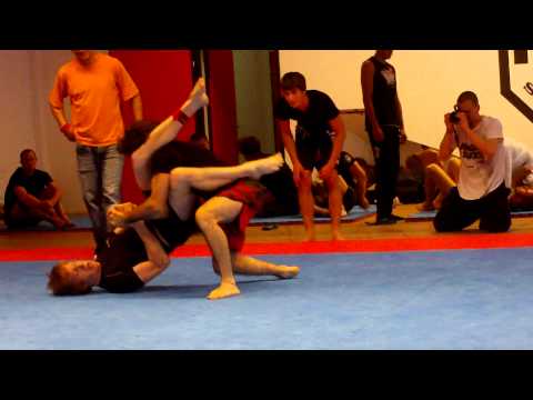 Zeno Pollini vs Luca Isenmann Beginner -68 Kg, Swiss Grappling League 2010