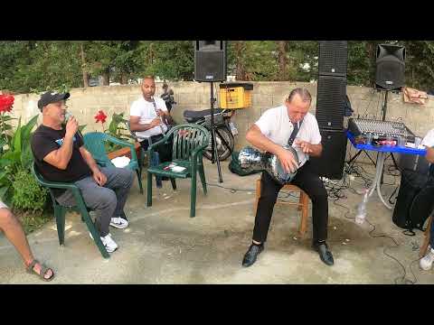 erdhi pranvera çeli qershia..Romeo pasho,Artur cakri,Soni beratit,Tani beratit..