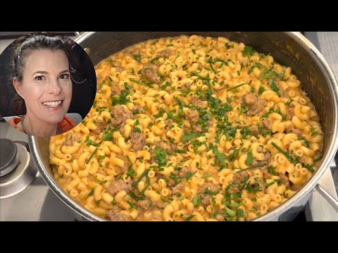 Cheesy Ground Beef Pasta Skillet - EASY, DELICIOUS Weeknight Ground Beef Dinner Recipe