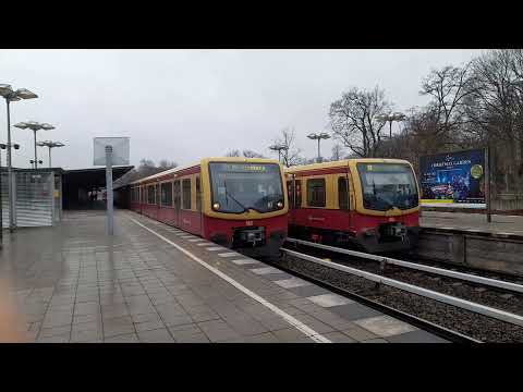 S-Bahn Berlin 2 Züge S1 und S7 in Wannsee